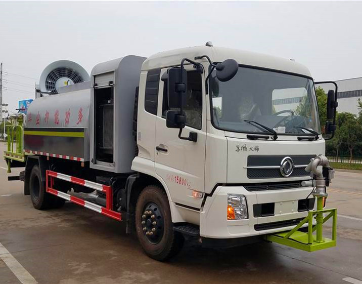 大型雾炮车 大型雾炮车