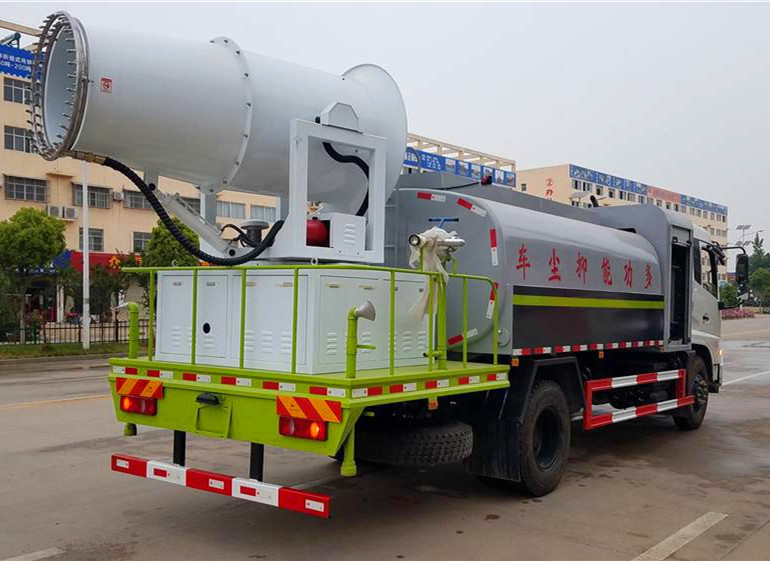 东风雾炮车 东风雾炮车