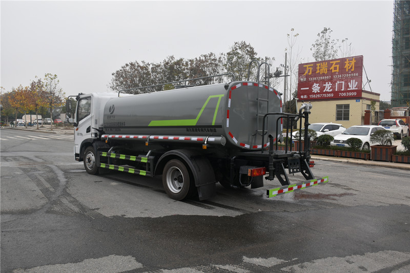 绿化洒水车 绿化洒水车