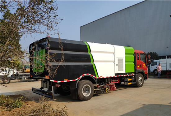 国六16方重汽豪沃洗扫车 国六16方重汽豪沃洗扫车