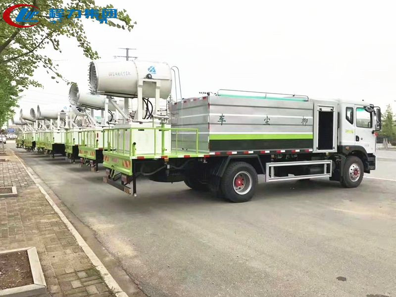 东风雾炮车 东风雾炮车