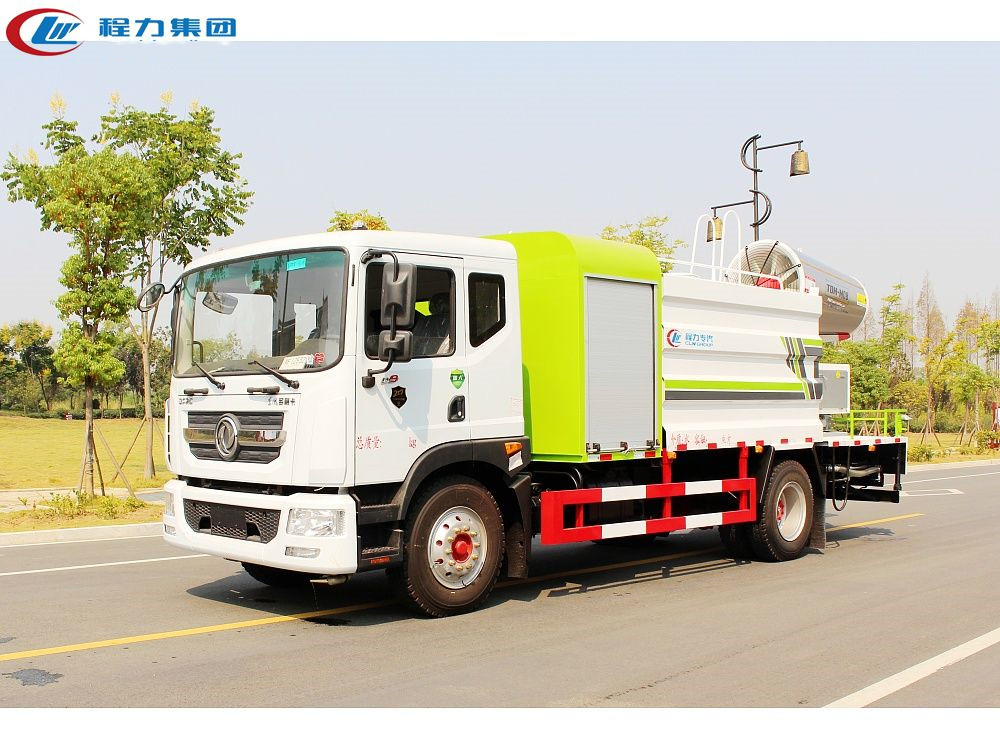 大型雾炮车 大型雾炮车