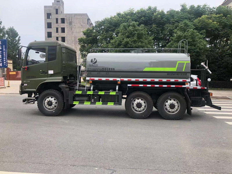 东风六驱洒水车 东风六驱洒水车
