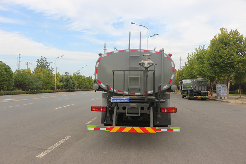 东风专用国六后双桥洒水车 东风专用国六后双桥洒水车