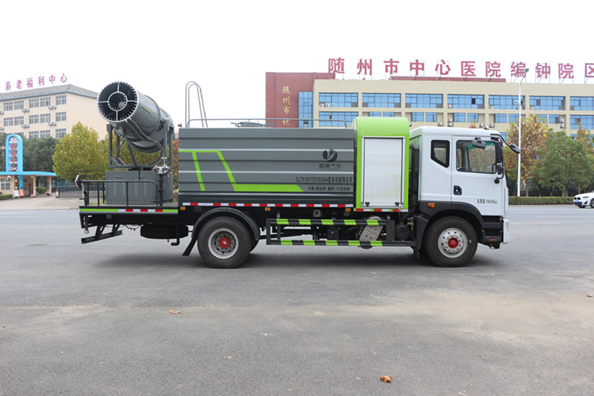 东风D9雾炮车 东风D9雾炮车