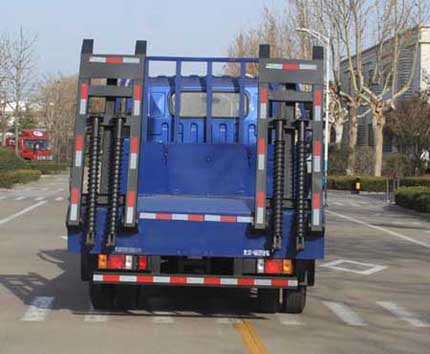 ������BJ5044TPB8JDA-02��ƽ�����䳵