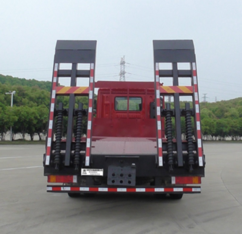 ������DFD5316TPBL6D21��ƽ�����䳵