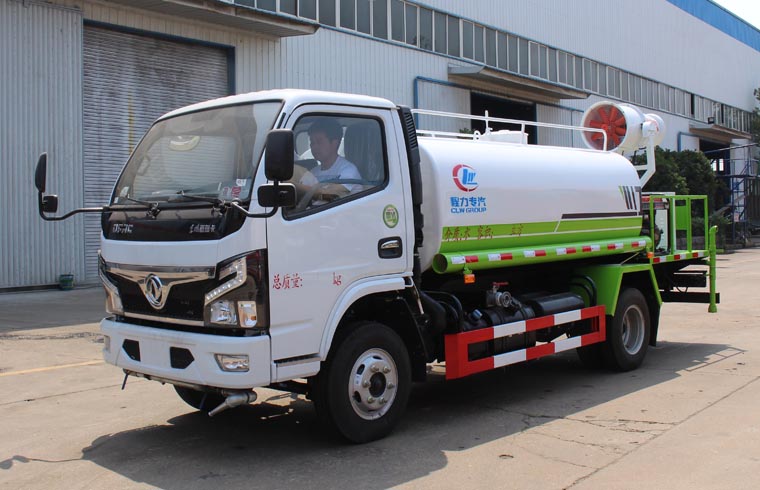 东风国六5立方洒水车 东风国六5立方洒水车