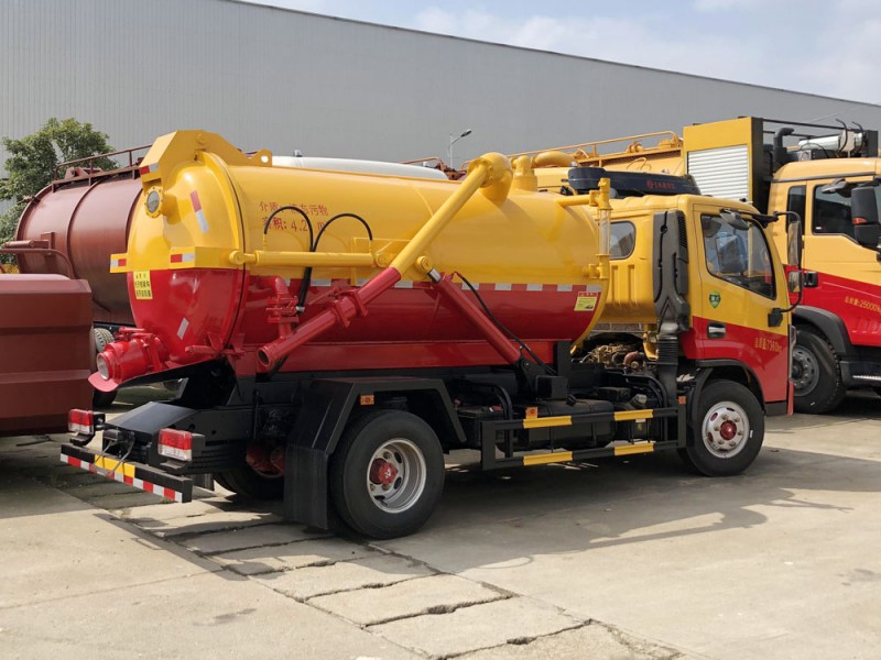 国六10方吸粪车多少钱一台-东风国六10方吸粪车多少钱-湖北盈通 国六10方吸粪车多少钱一台-东风国六10方吸粪车多少钱-湖北盈通