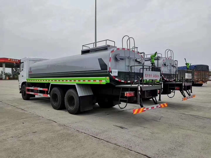 工地用的洒水车一般多少钱-湖北程力洒水车厂家报价 工地用的洒水车一般多少钱-湖北程力洒水车厂家报价