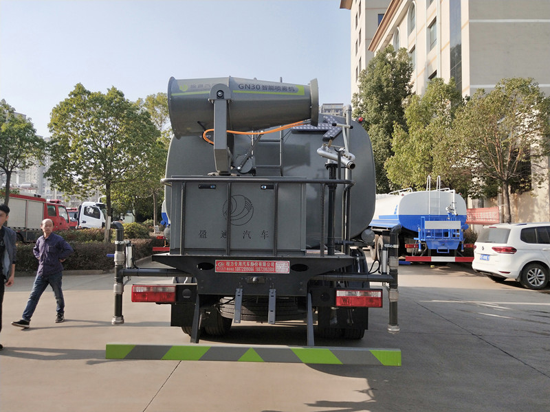 工地用洒水车的价格-工地用洒水车价格报价-湖北程力 工地用洒水车的价格-工地用洒水车价格报价-湖北程力