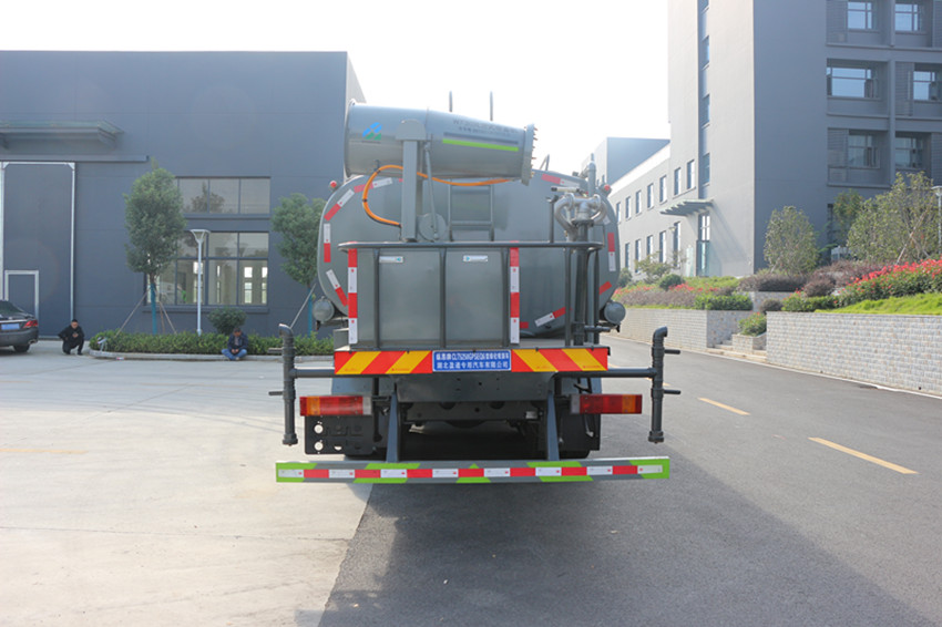 公路洒水车 公路洒水车