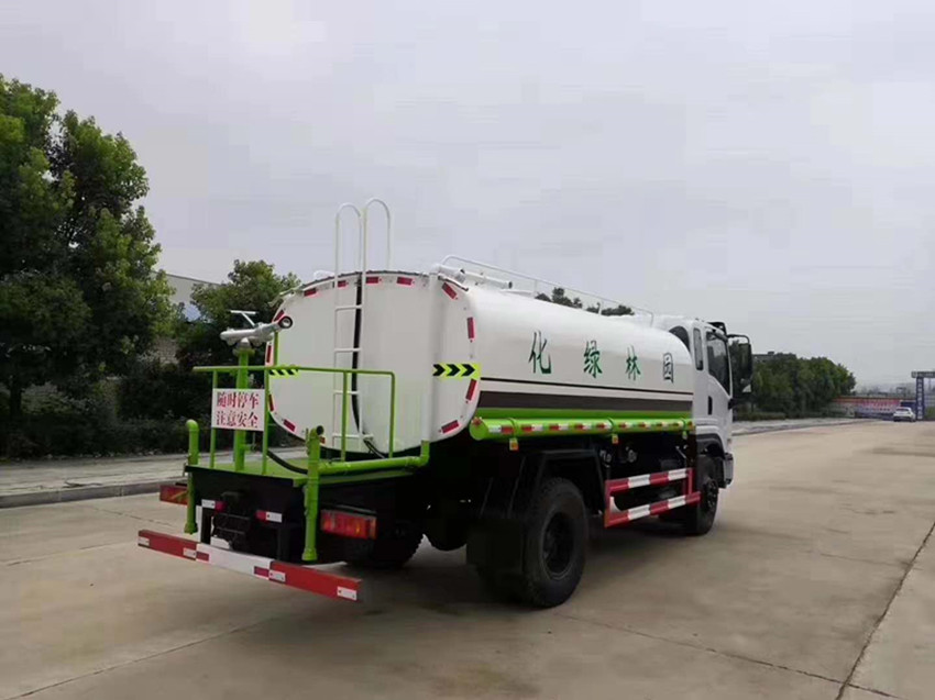 道路洒水车 道路洒水车