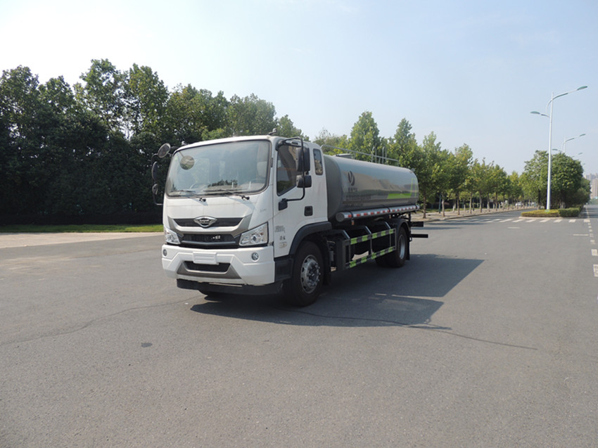 12方洒水车 12方洒水车
