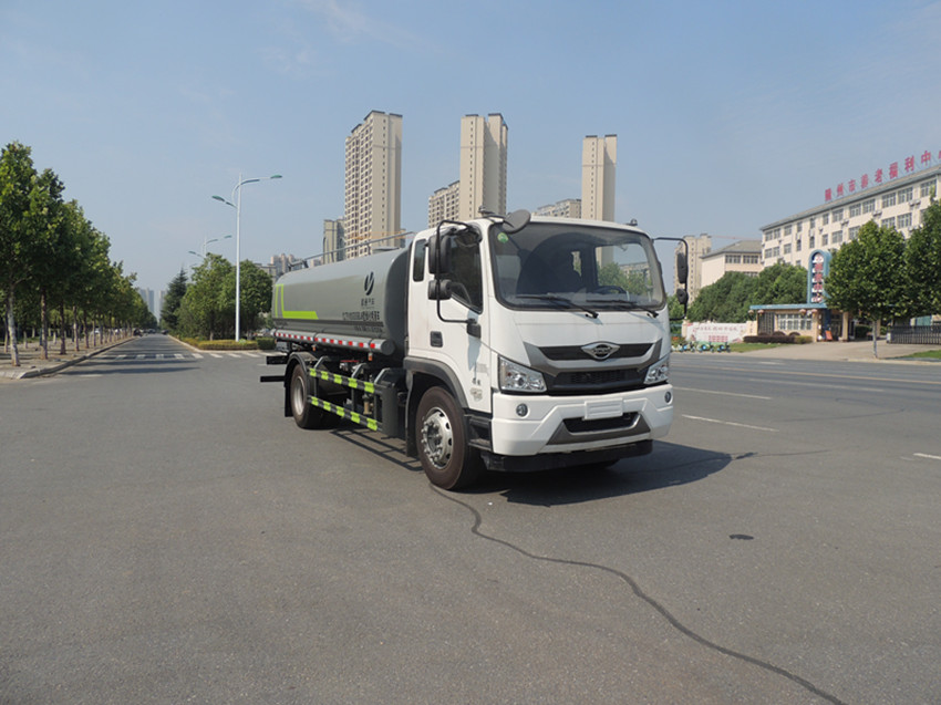 12方洒水车 12方洒水车