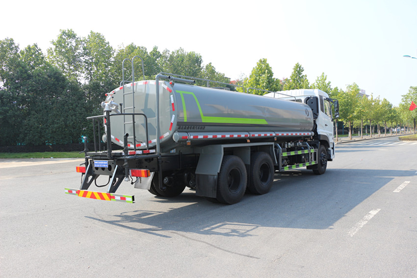 20方洒水车 20方洒水车