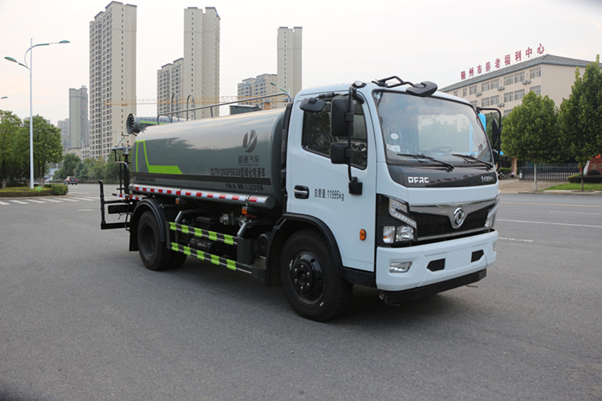 公路工程洒水车 公路工程洒水车