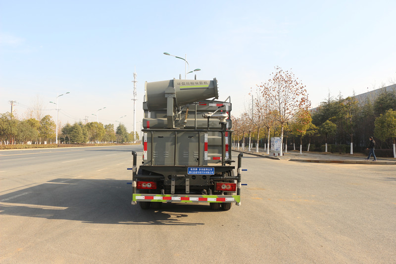 2吨小型洒水车 2吨小型洒水车