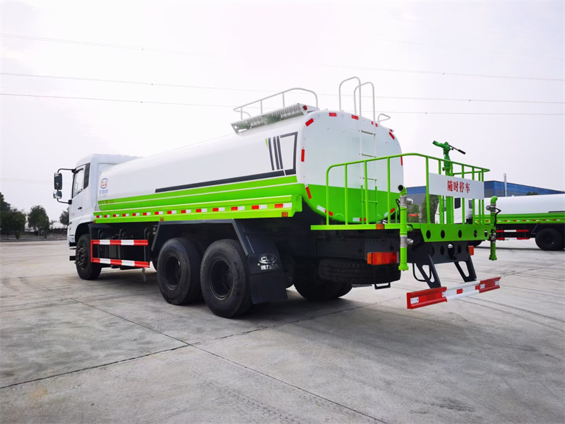 程力洒水车 程力洒水车