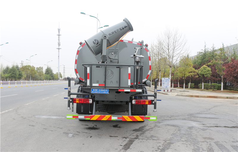 12方洒水车 12方洒水车