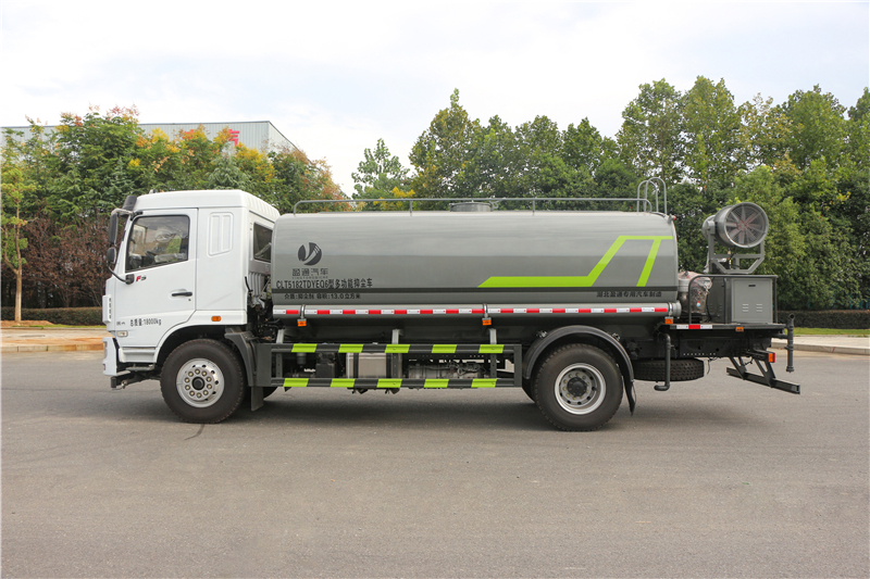 12方洒水车 12方洒水车