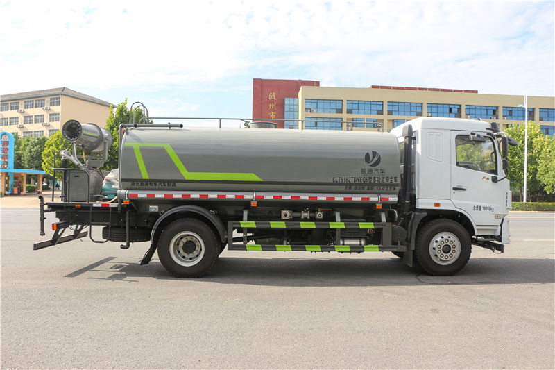 12方洒水车 12方洒水车