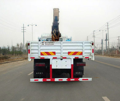 ���������AAA5185JSQE6���泵�������䳵