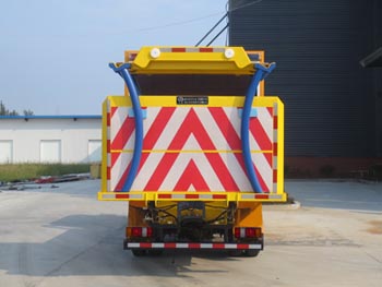 ������JDF5060TFZJ6�ͷ�ײ���峵