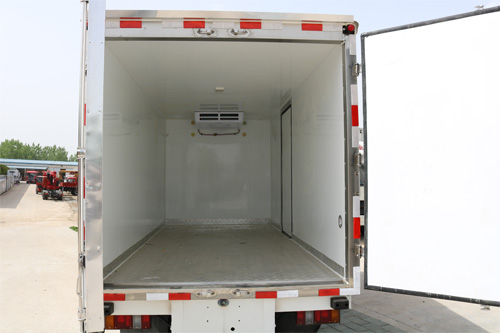 ���������AAA5040XLCQL6����س�