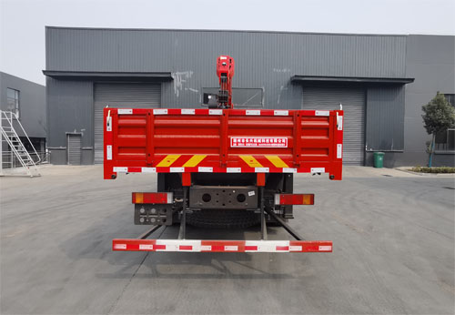 ���������AAA5256JSQDJ6���泵�������䳵