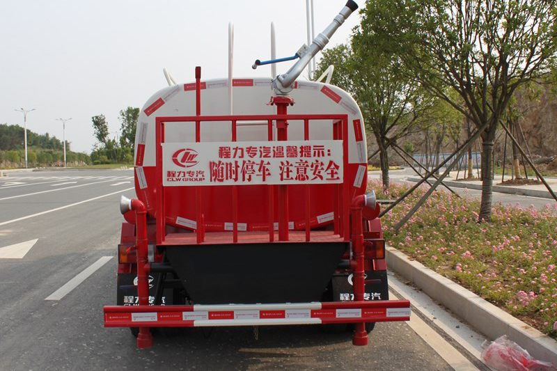 181032812.jpg 181032812.jpg