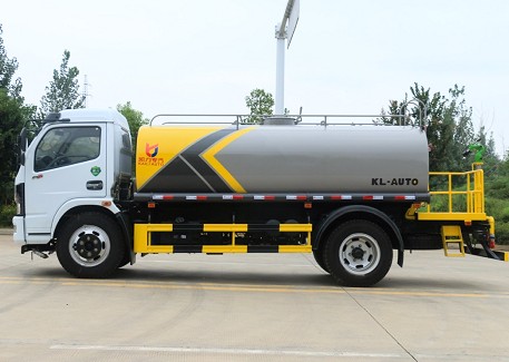 国六10吨东风福瑞卡洒水车 国六10吨东风福瑞卡洒水车