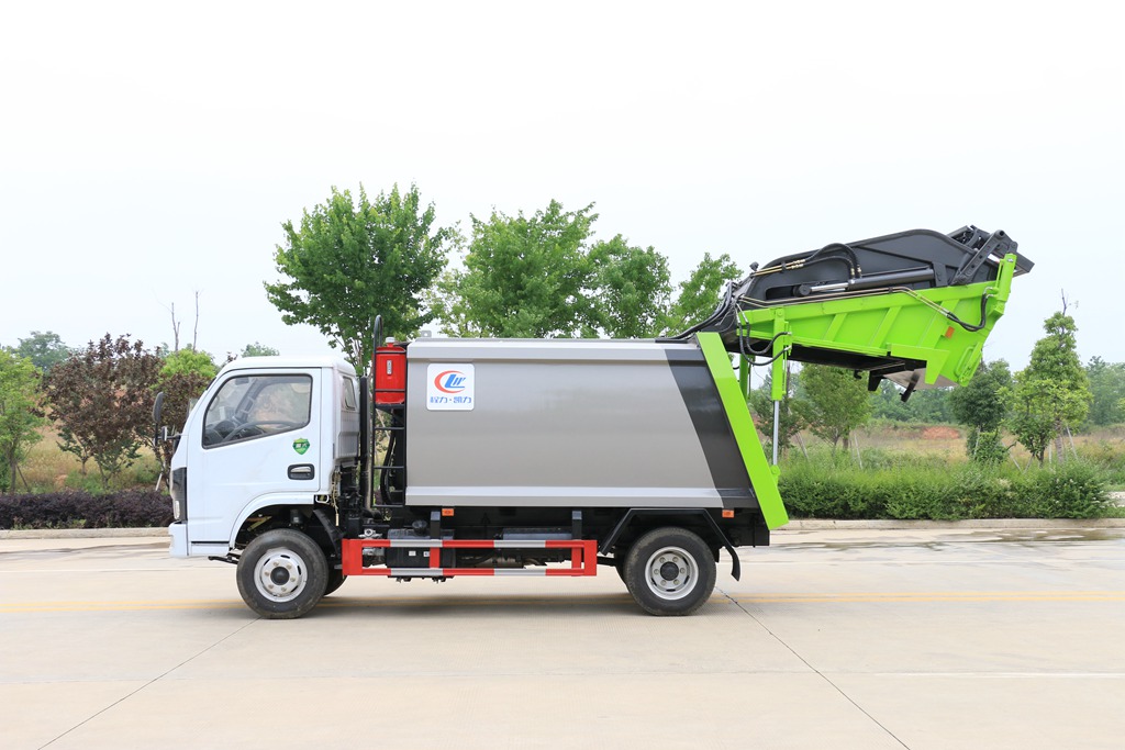 小福瑞卡压缩垃圾车