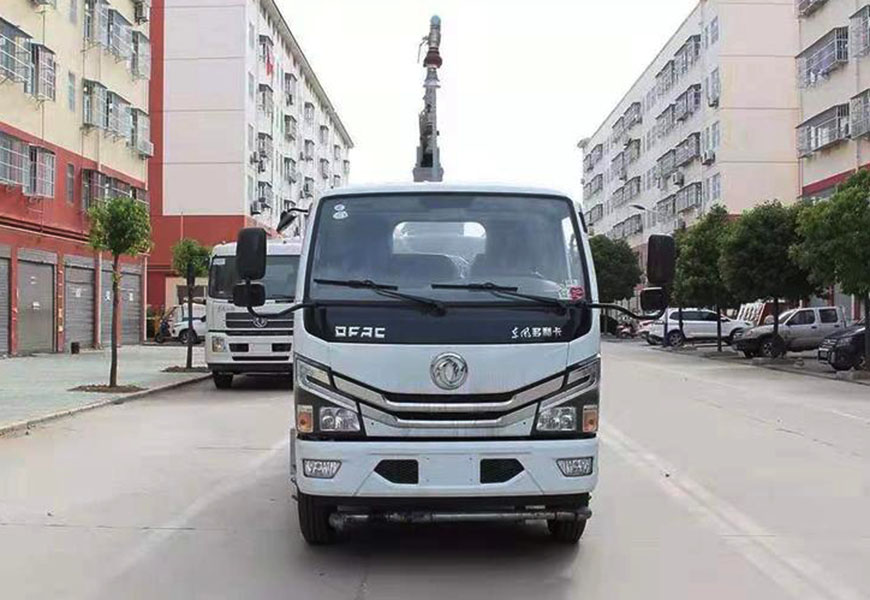 国六东风小多利卡5方铁路抑尘车图片