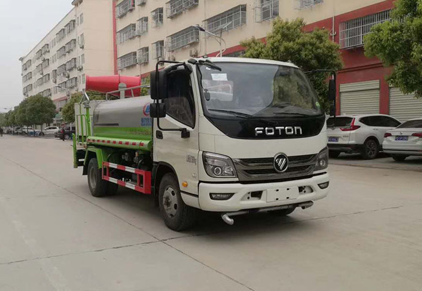 国六福田时代5吨洒水车图片