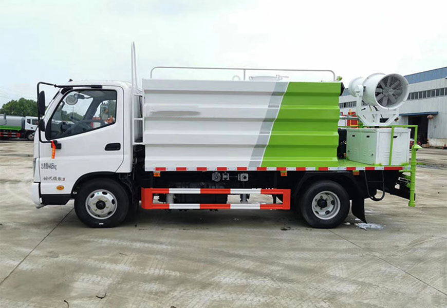 福田蓝牌5吨洒水车