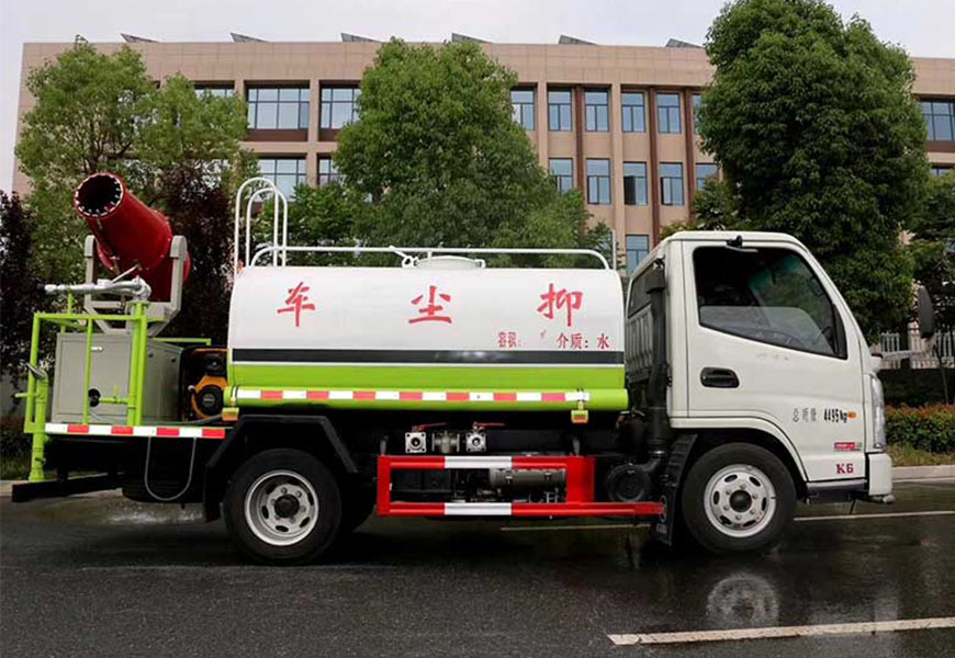 凯马5吨洒水车