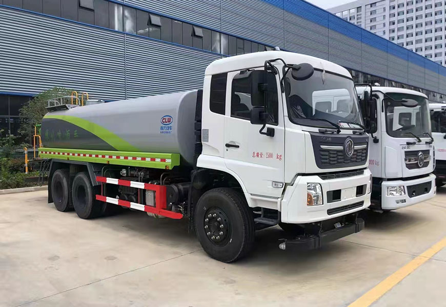 国六东风天锦后双桥洒水车