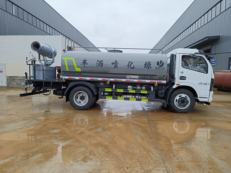 9吨雾炮洒水车