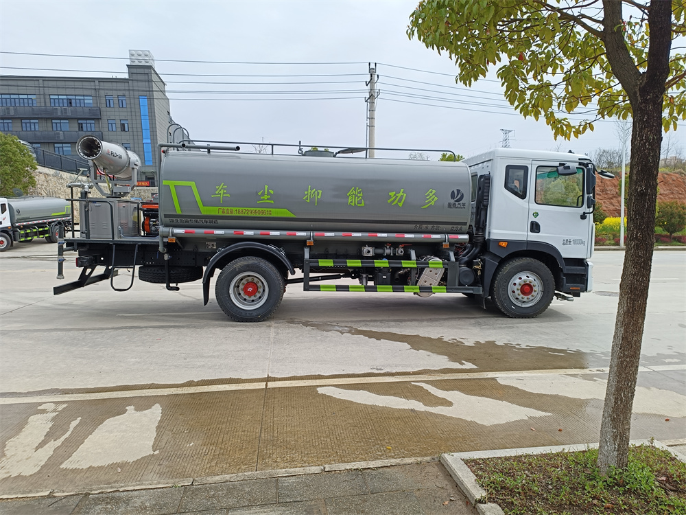 北京洒水车销售-北京洒水车厂家报价-湖北盈通